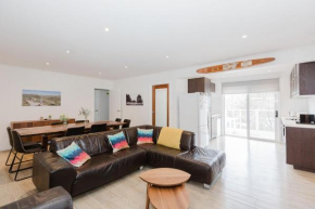 46 Banjo Patterson Crescent